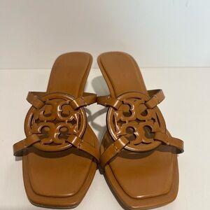 Tory Burch Brown Logo Sandals